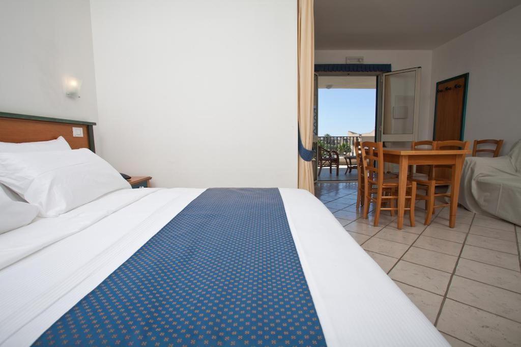 Baraka Two-rooms Apartment (3 Pax)